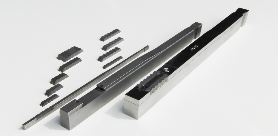 Harträumplatten und Werkzeuge